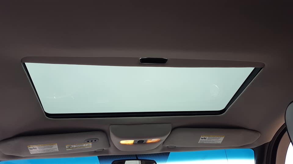 Sunroofs – Vinyl Top Specialists